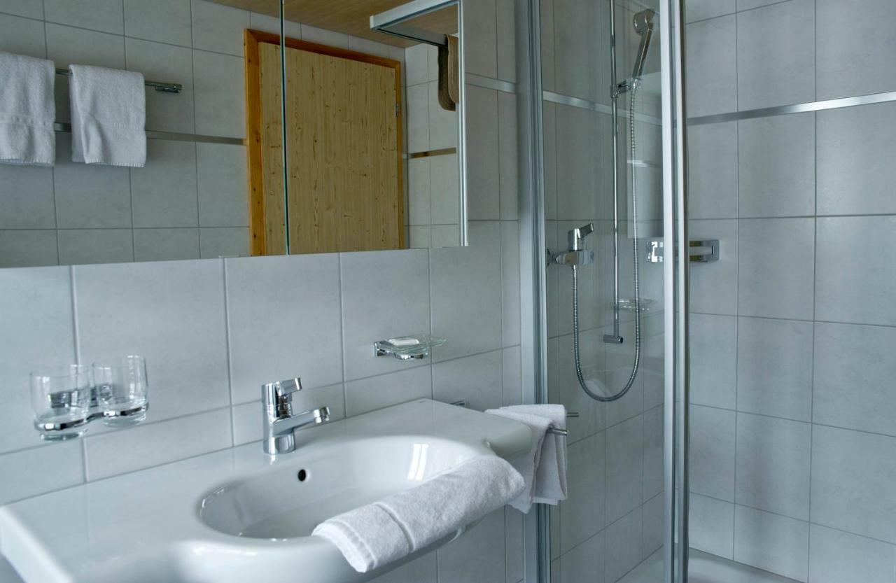 Hotel Alpina Unterschächen Dış mekan fotoğraf